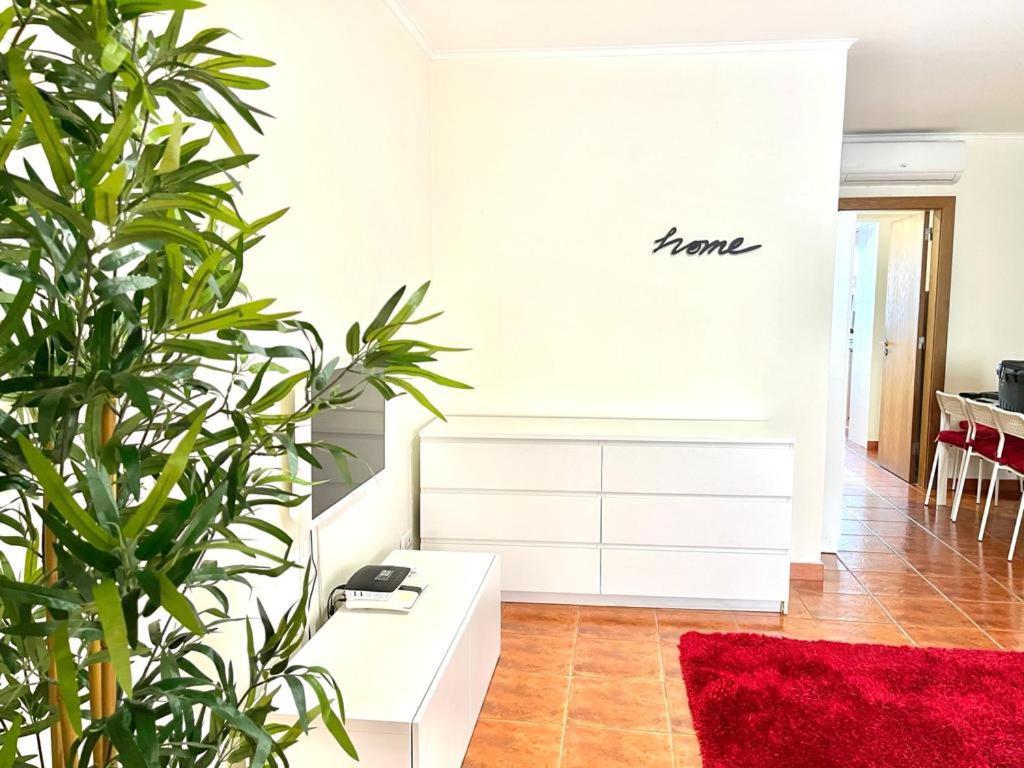 Lisboa, Central Lisbon, Charming Patio House, , Wifi, Air Conditioning, Near Metro, By Ig Esterno foto