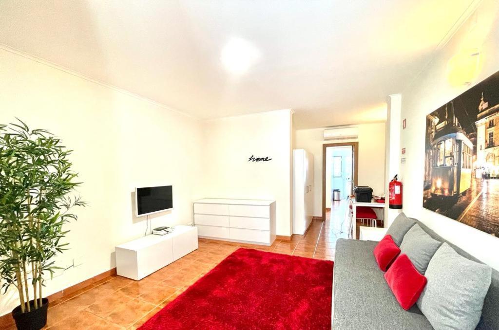 Lisboa, Central Lisbon, Charming Patio House, , Wifi, Air Conditioning, Near Metro, By Ig Esterno foto